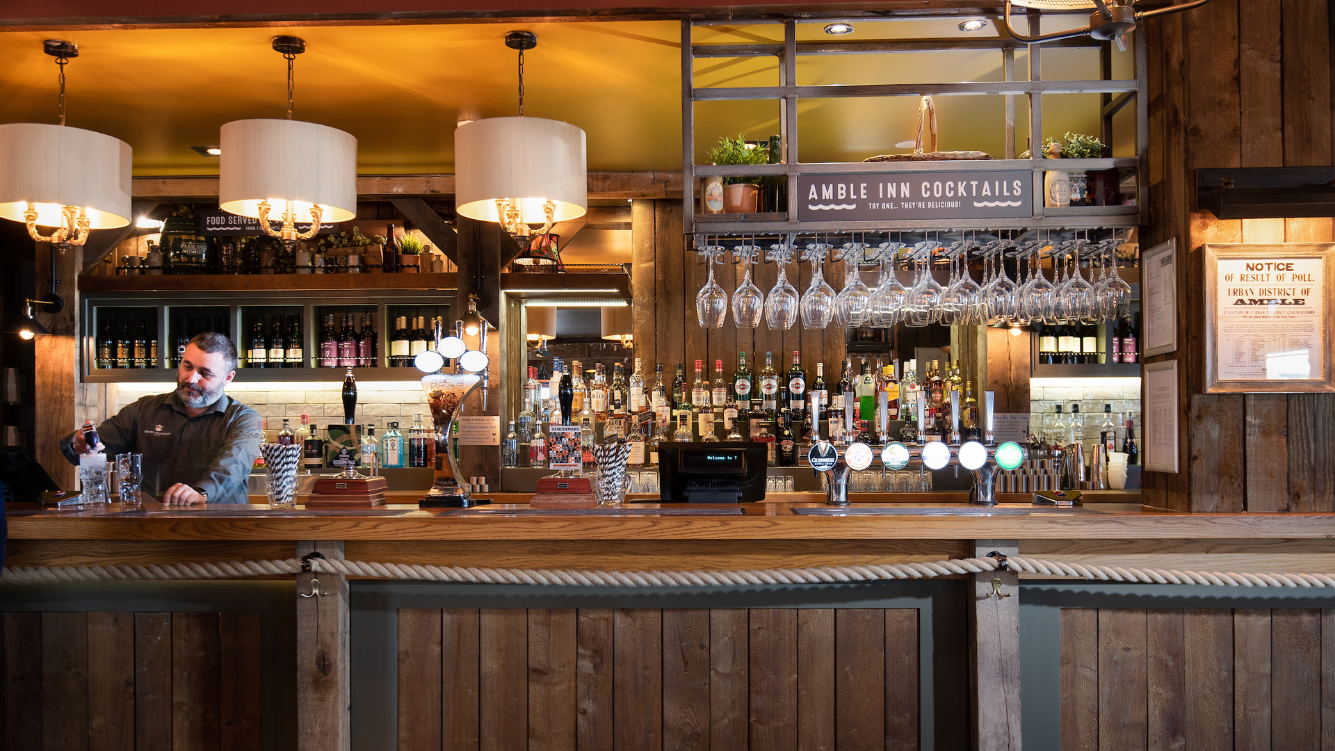 The Amble Inn - Pub