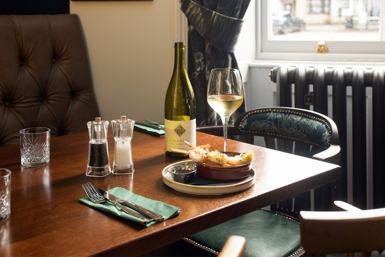 restaurant-pub-drinks-food