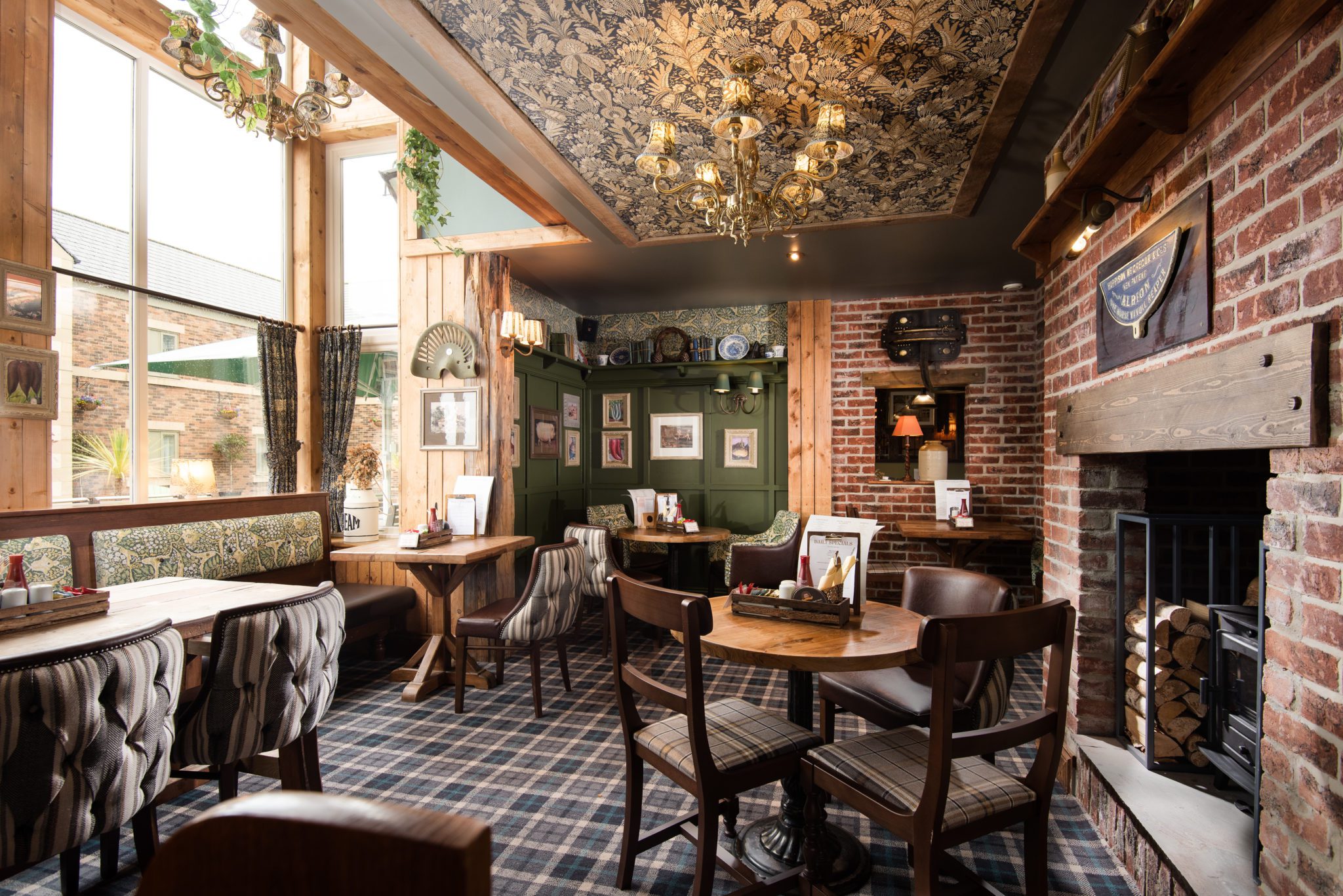 Dine at The Amble Inn | The Inn Collection Group