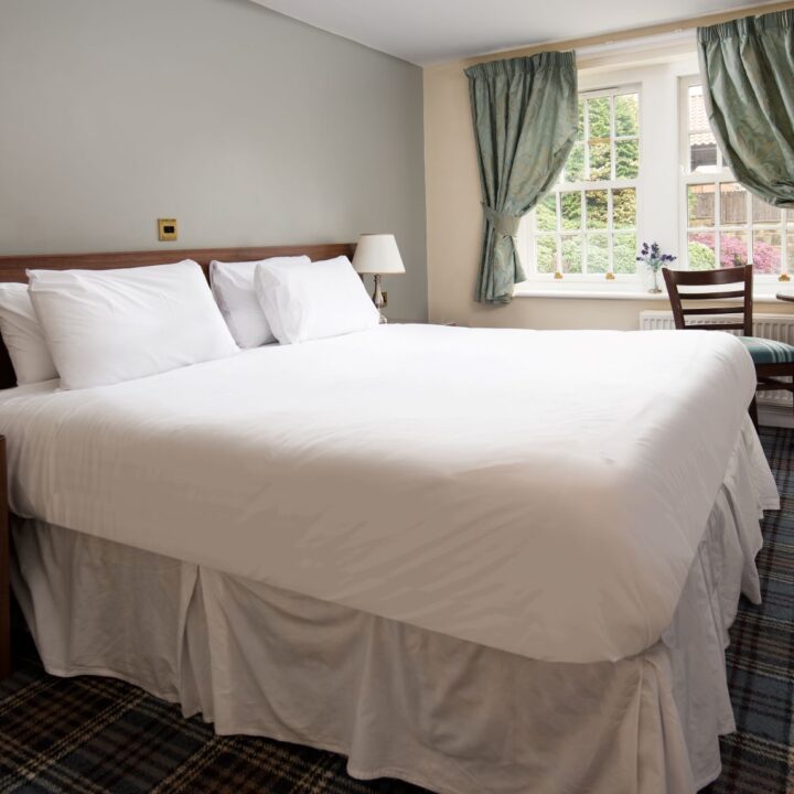 The Kings Head Bedroom