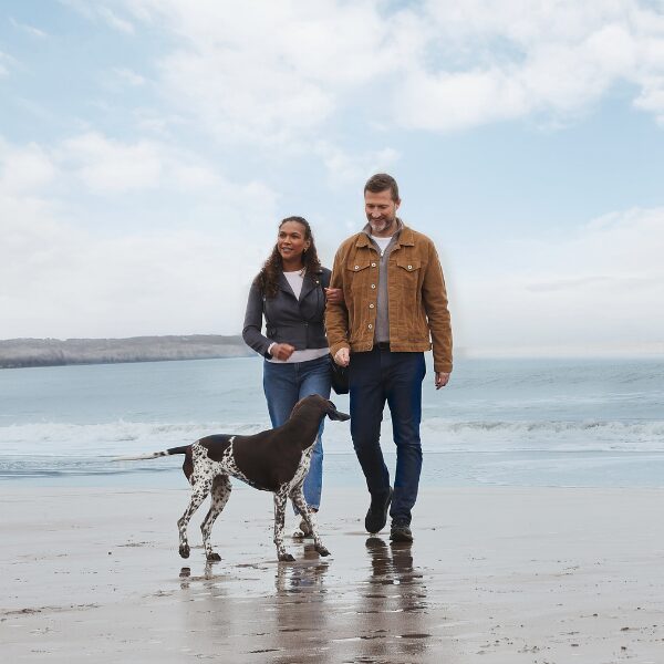 We like to be beside the seaside